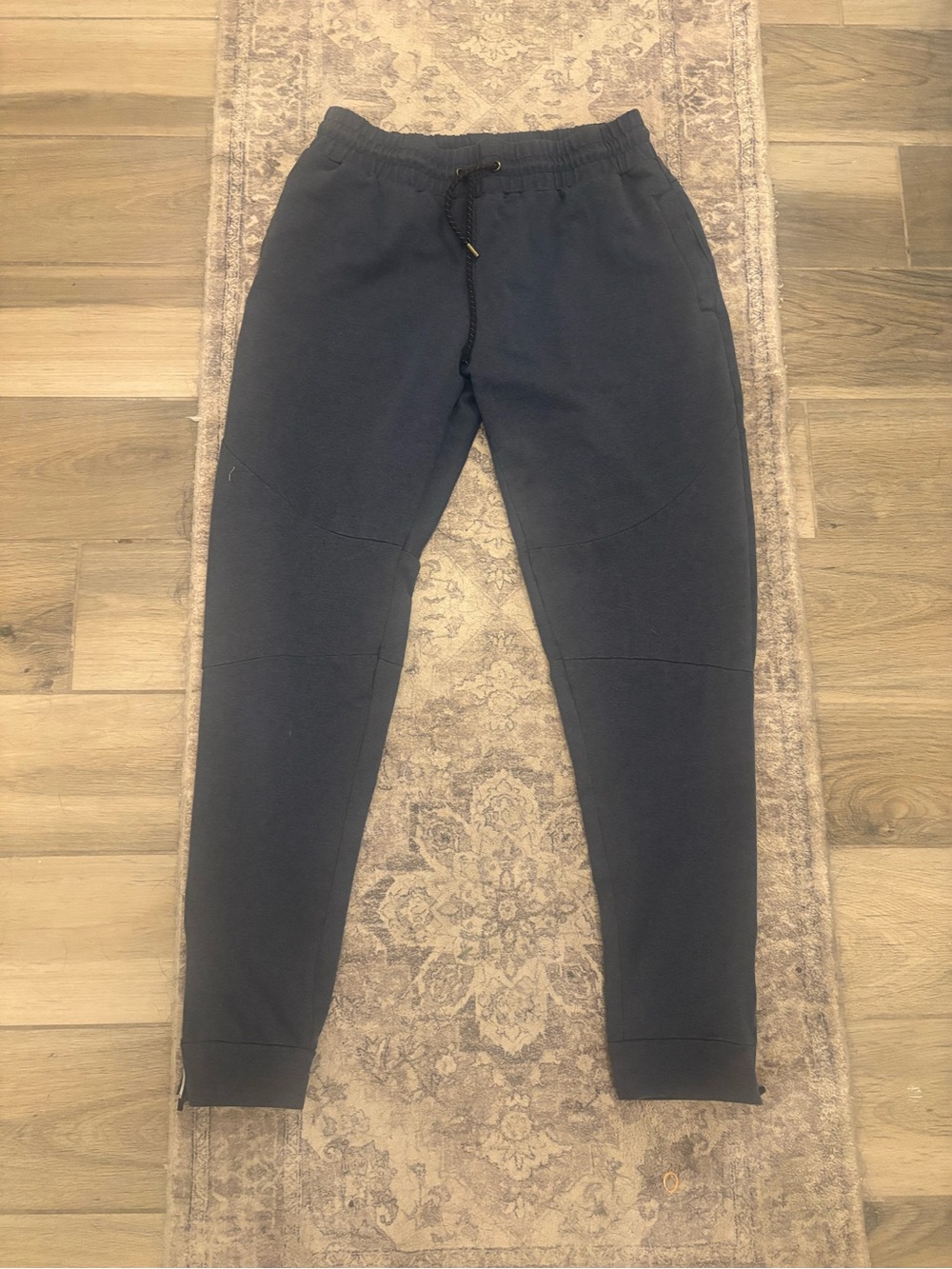 Mens Alphalete Joggers large blue sweatpants